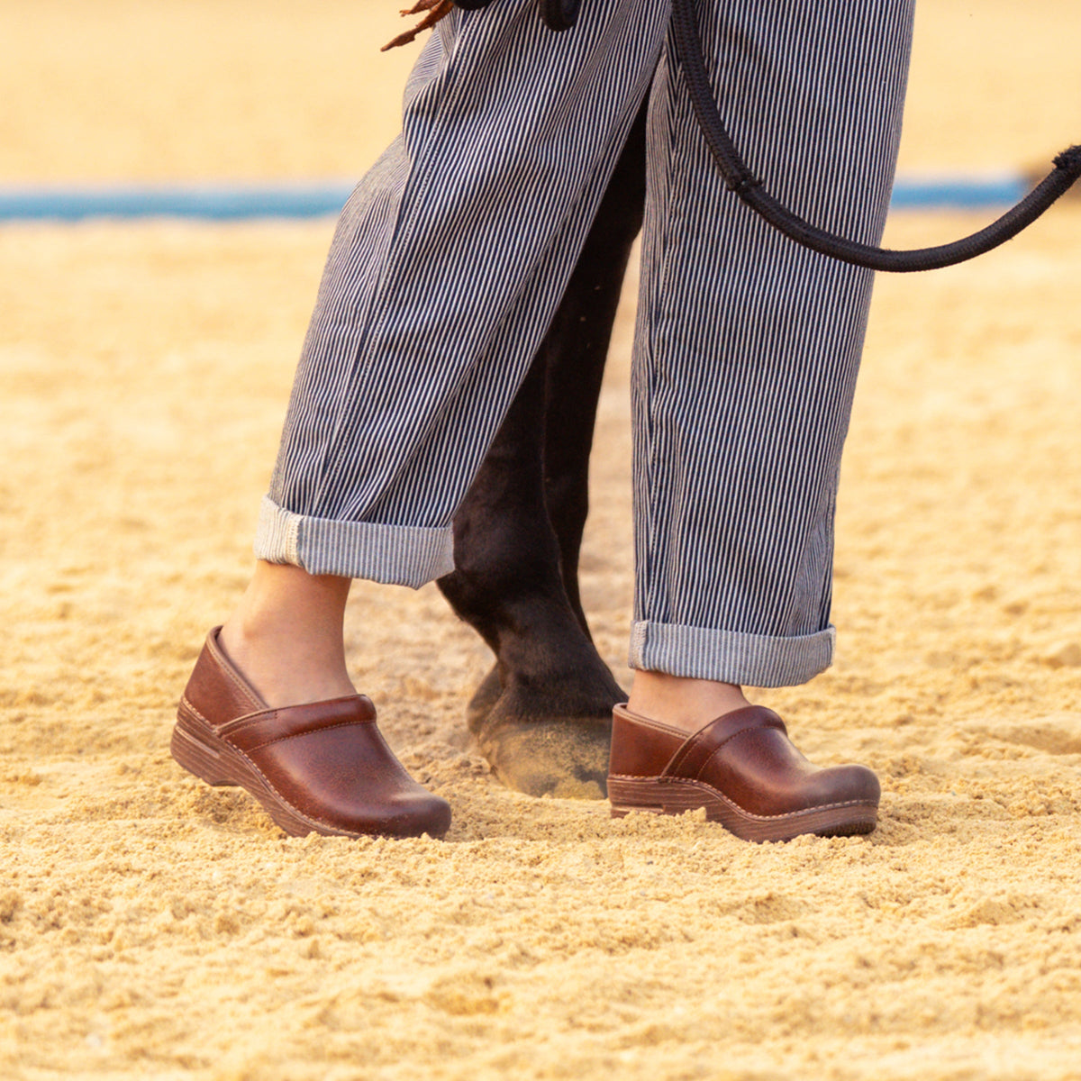 Professional Saddle Full Grain | Dansko Trending