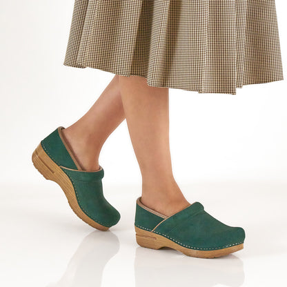 Professional Evergreen Suede | Dansko Value