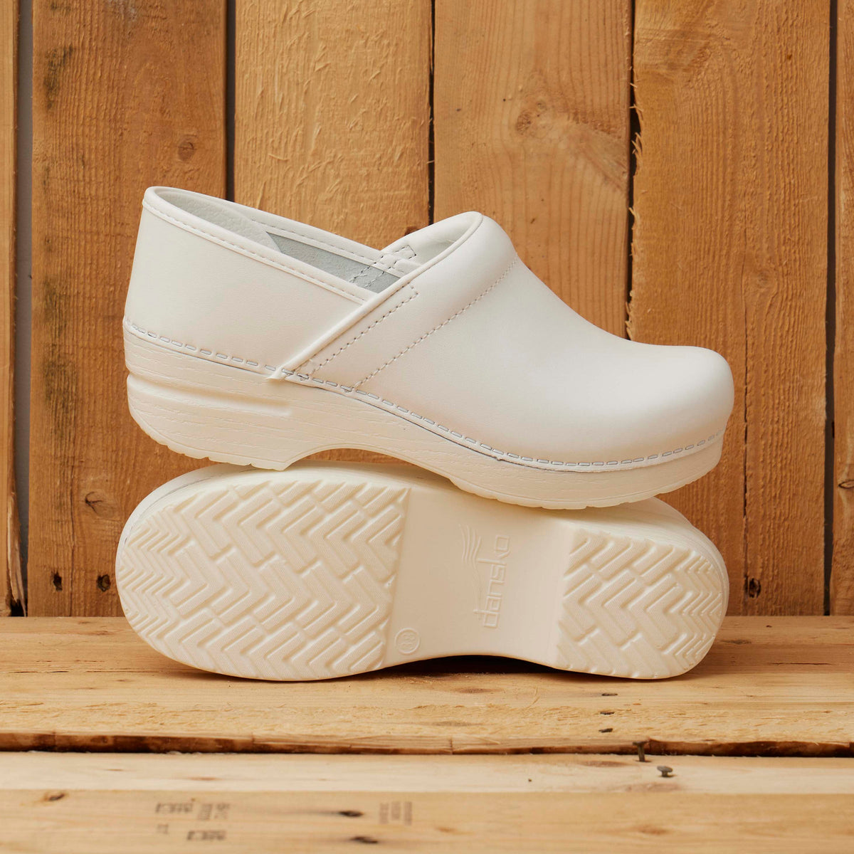 Professional White Box | Dansko Smart Buy