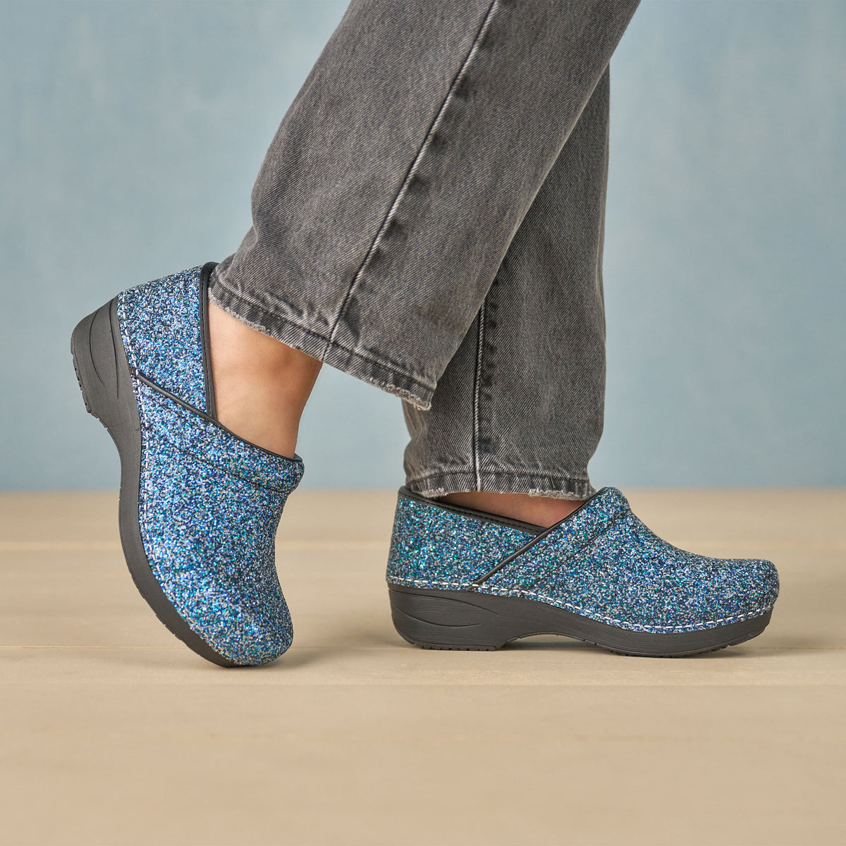 XP 2.0 Night Glow Glitter | Dansko Sale