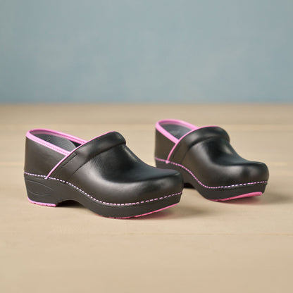 XP 2.0 Black/Pink Leather | Dansko Deals