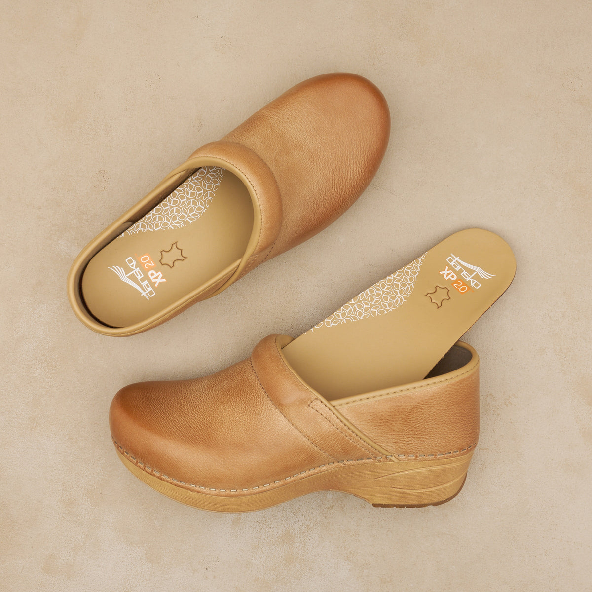 XP 2.0 Honey Distressed | Dansko Signature
