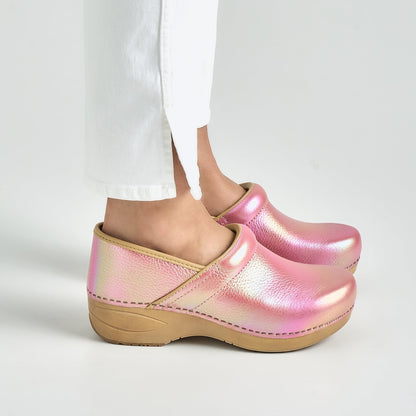 XP 2.0 Pink Iridescent Leather | Dansko Great Value