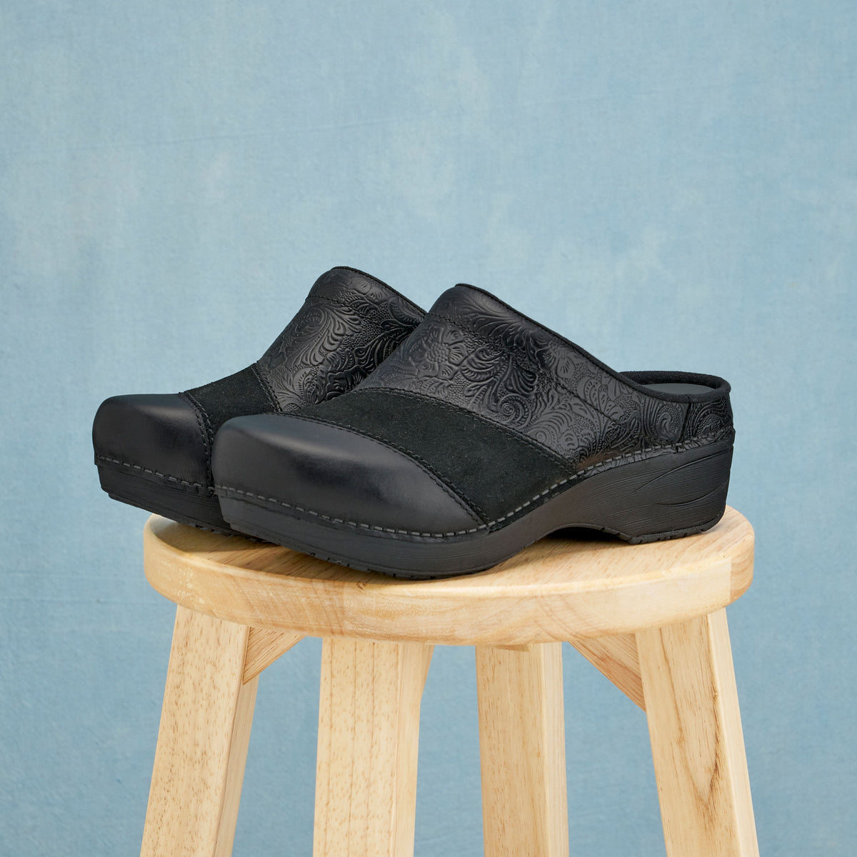 Zinnia Black Multi | Dansko Essential