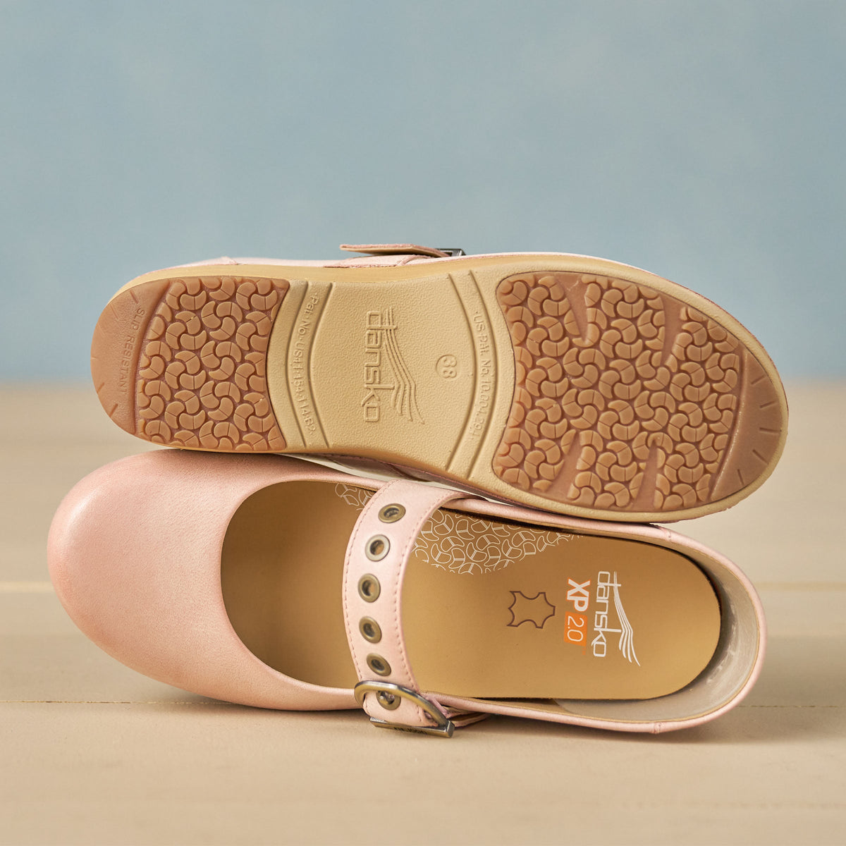 XP 2.0 Mary Jane Clog Pink Leather | Dansko Trending