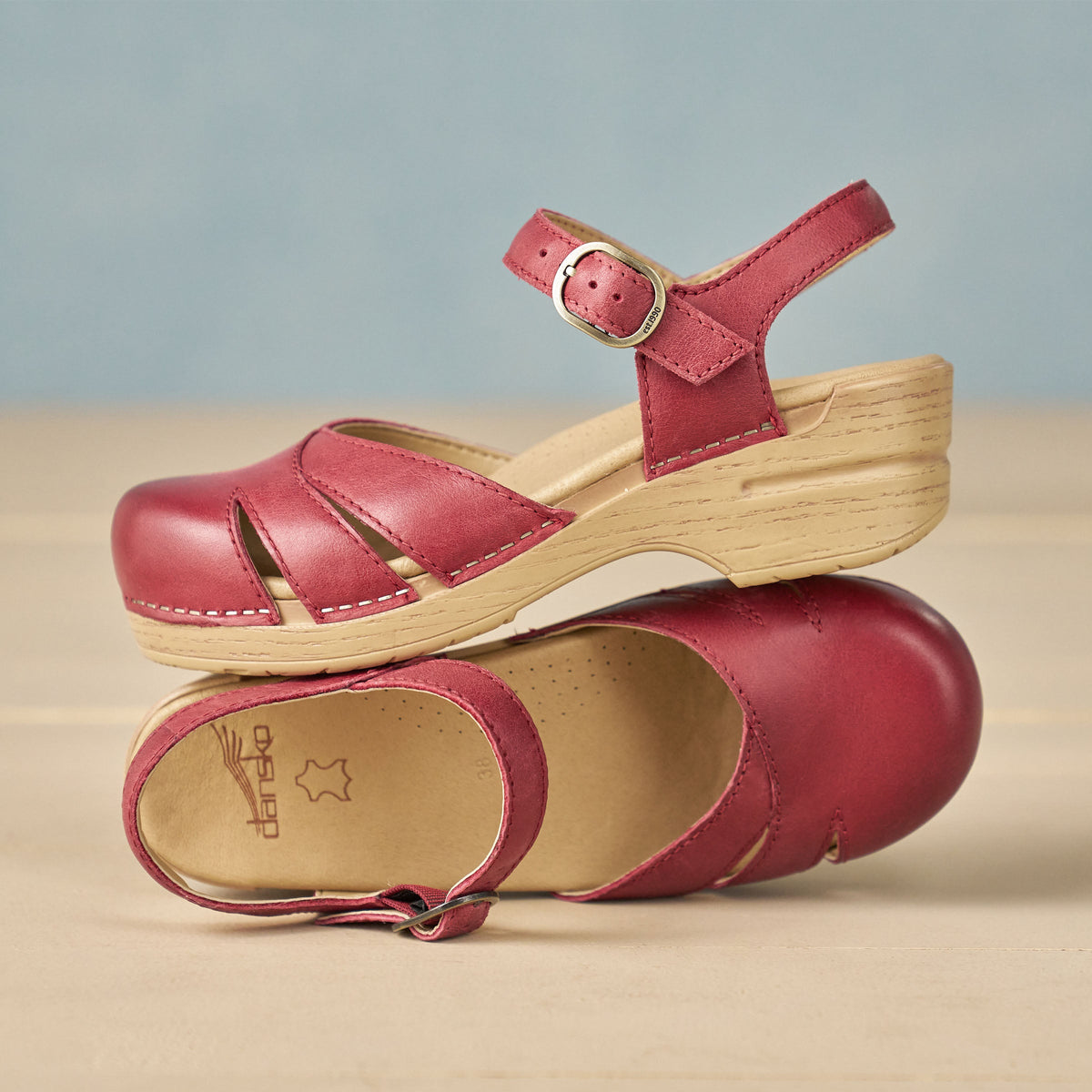 Margreta Red Burnished Nubuck | Dansko Trending