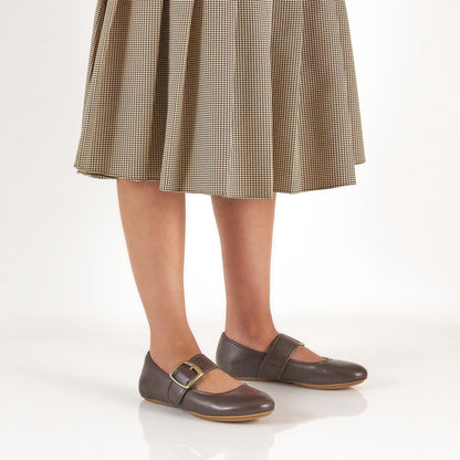 Matilda Chocolate Leather | Dansko Great Value