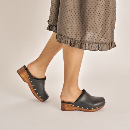 Andie Shoes | Dansko Featured