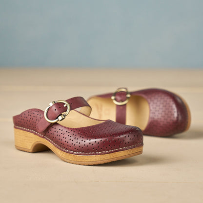 Blaire Clog Sangria | Dansko New