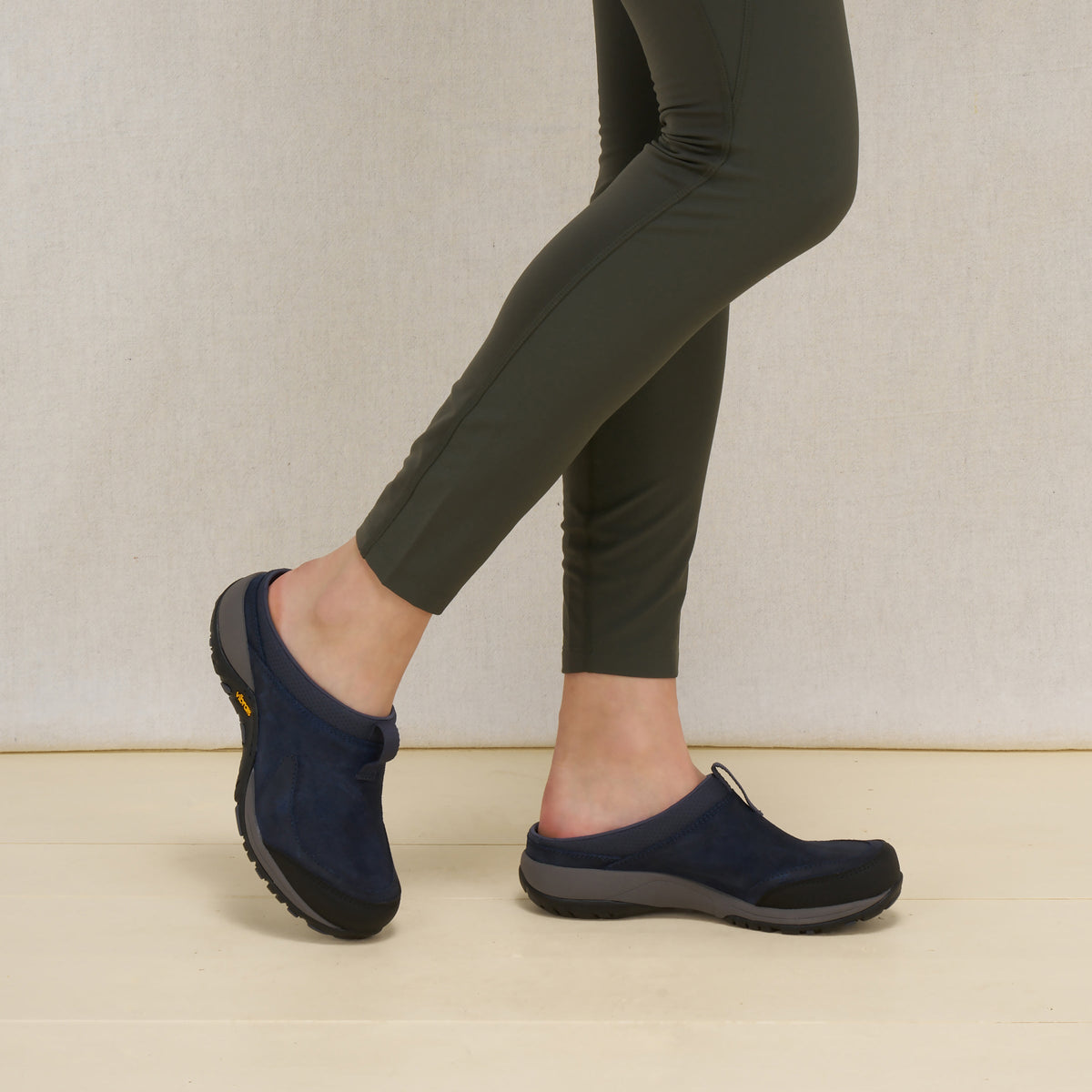 Pia Navy Leather | Dansko Special Offer