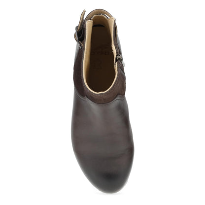 Monique Chocolate Burnished Calf | Dansko Classic