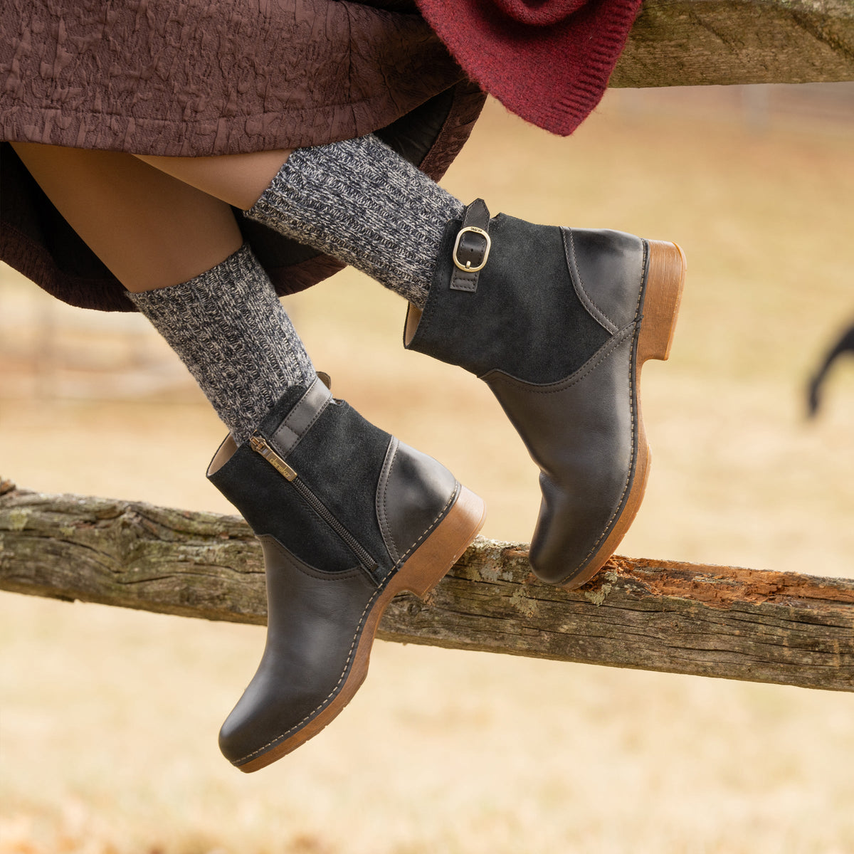 Monique Black Burnished Calf | Dansko Value