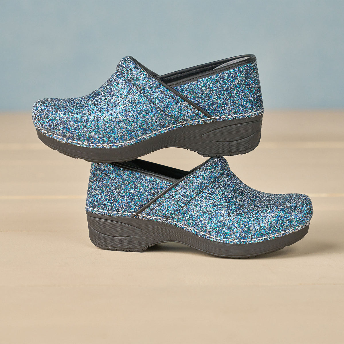 Wide XP 2.0 Night Glow Glitter | Dansko Trusted