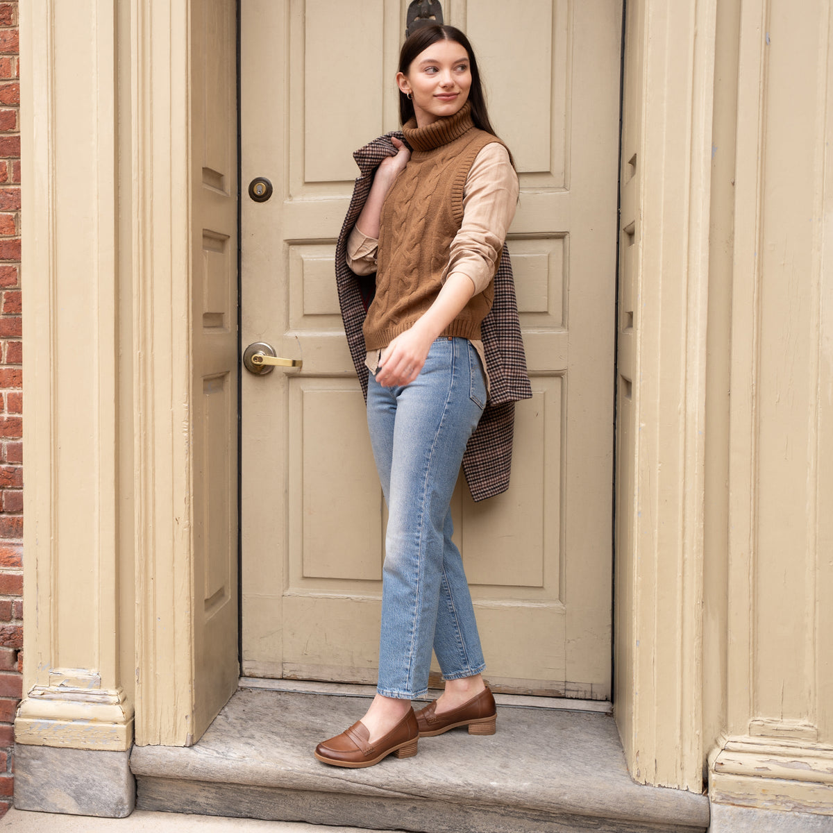Danica Wide Tan Waterproof Burnished | Dansko Sale