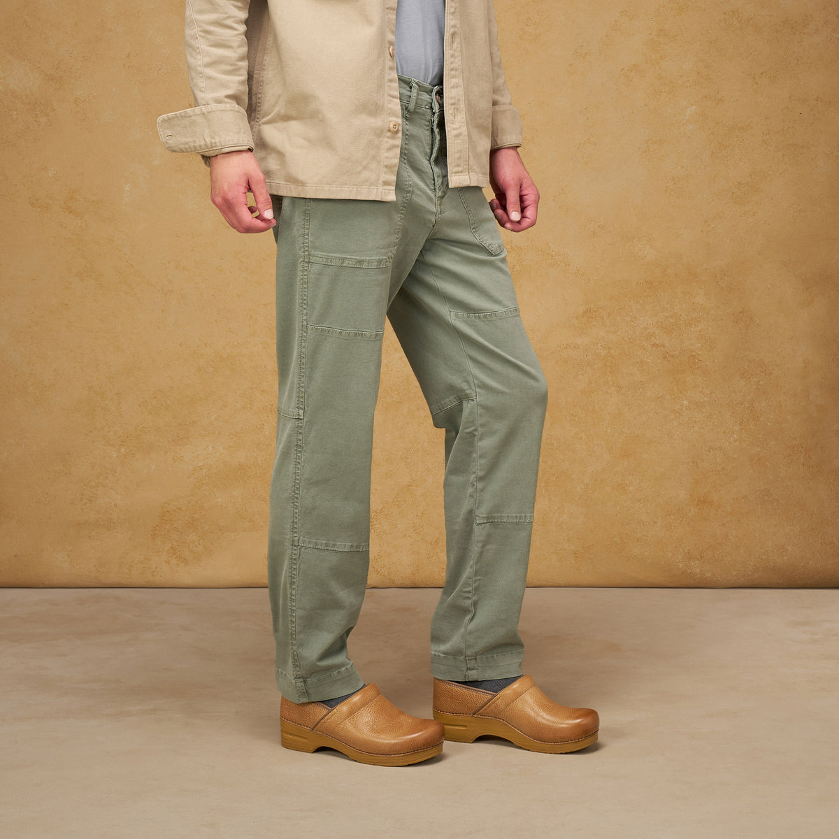 Professional Mens Honey Distressed | Dansko Quality