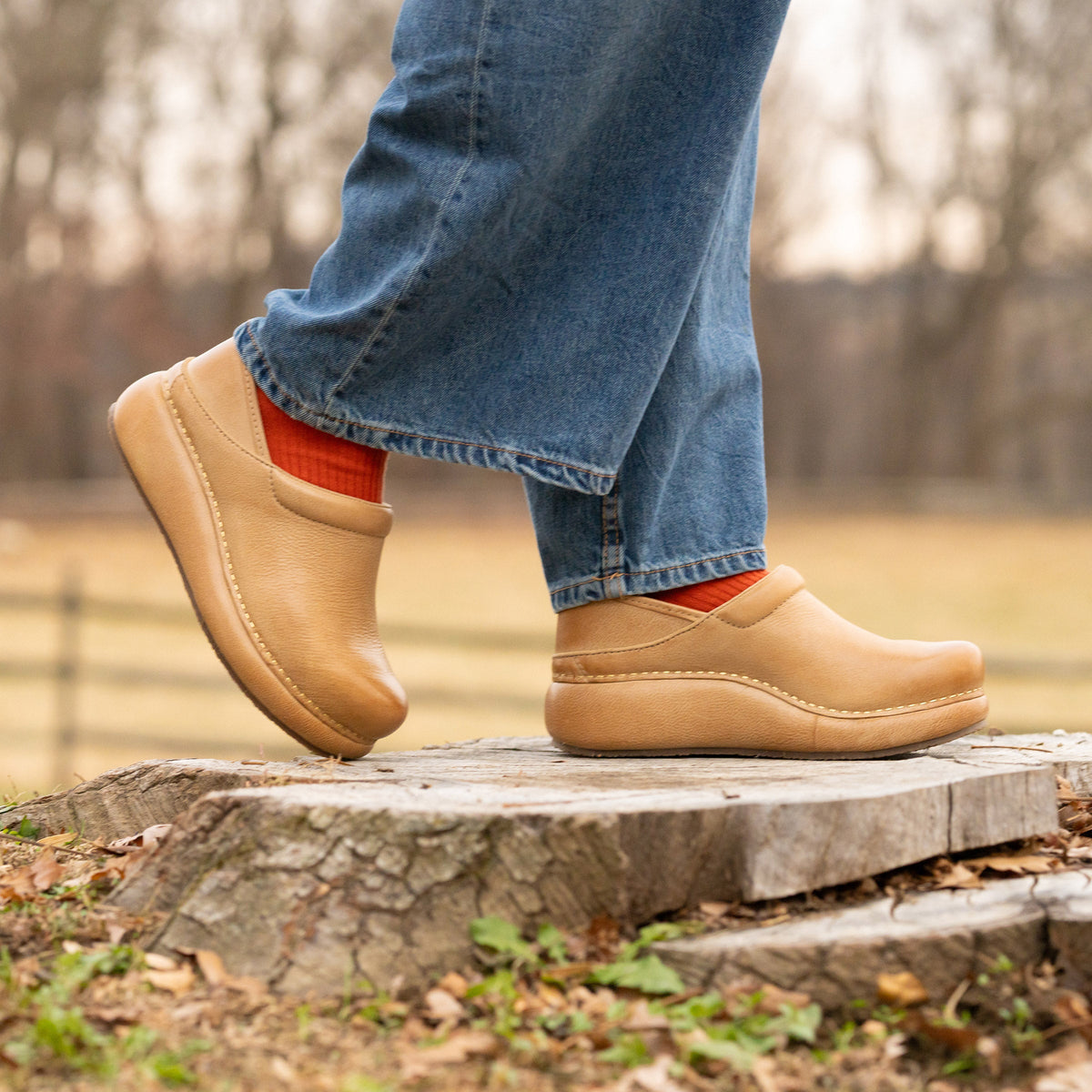Platform Pro Honey Distressed | Dansko Customer Favorite