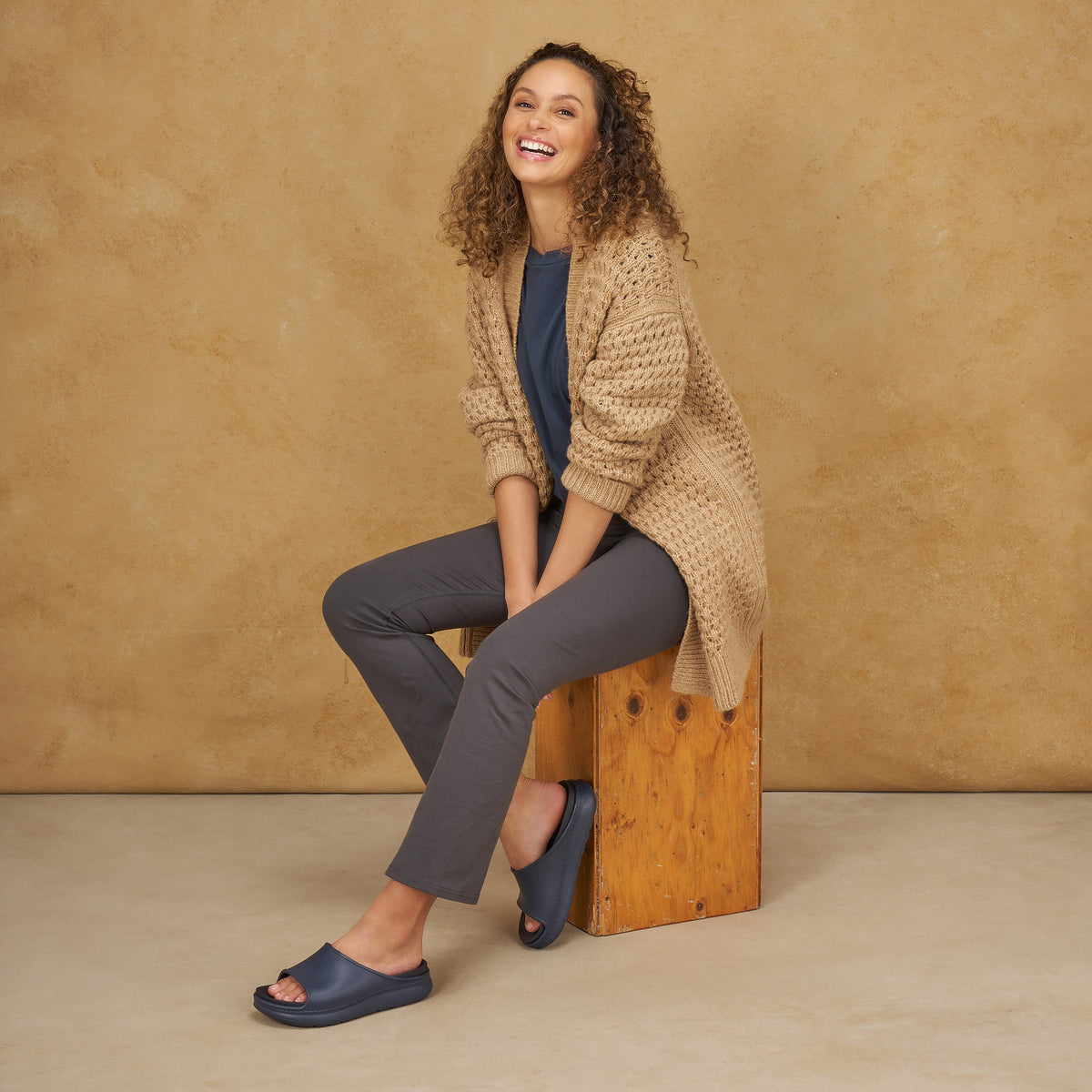 Devyn Navy Molded | Dansko Popular