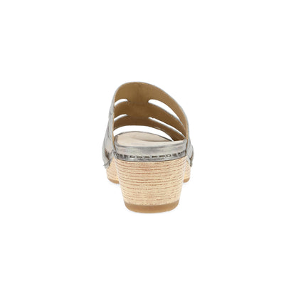 Lyndi Platino Metallic | Dansko Essential