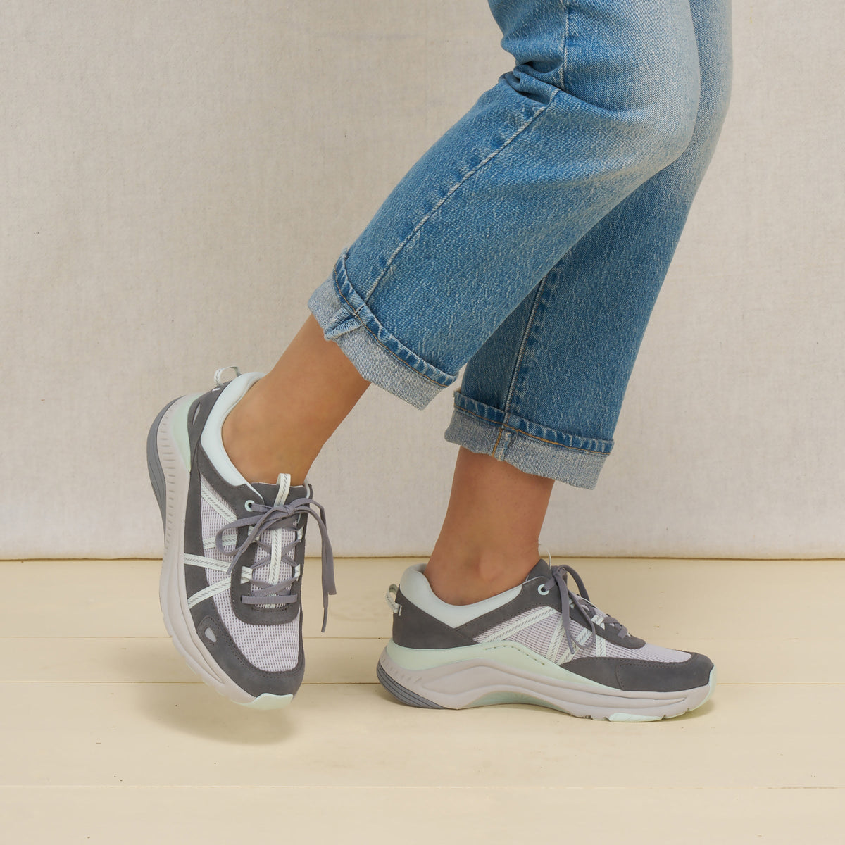 Poppy Frost Grey Suede | Dansko Great Value