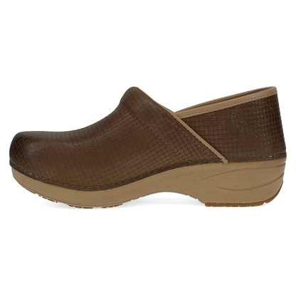 XP 2.0 Clog Brown Woven | Dansko Classic