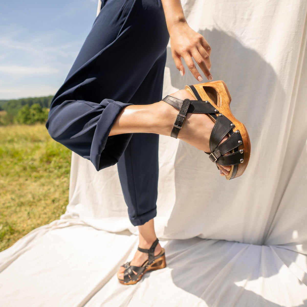 Alanna Black Calf | Dansko Premium