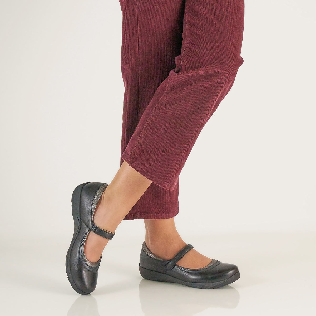 Stacy 2.0 Black Leather | Dansko Special Offer