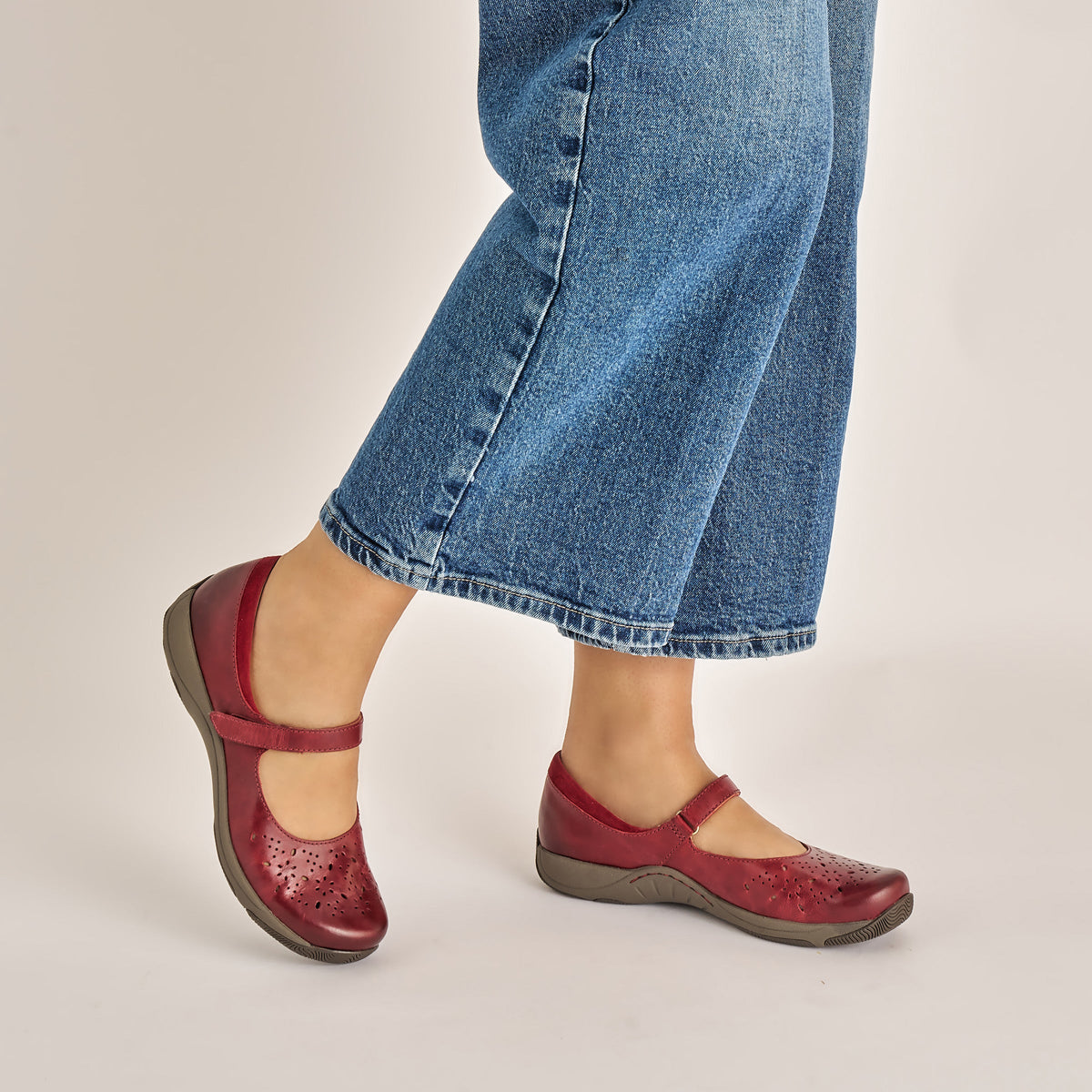 Stacy Red Waxy Burnished | Dansko Featured