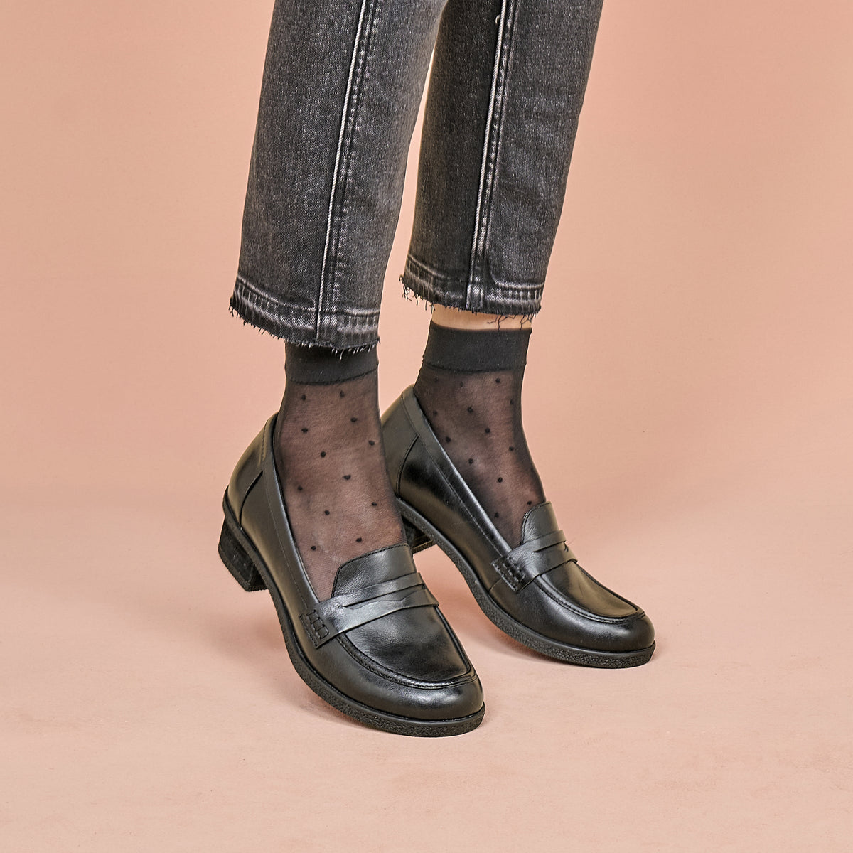 Danica Black Waterproof Burnished | Dansko Classic