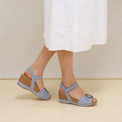 Stella Sky Nubuck | Dansko Recommended