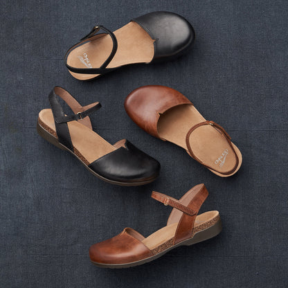 Rowan Tan Waxy Burnished | Dansko Exclusive