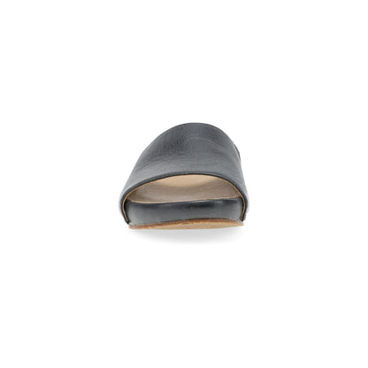 Twyla Black Leather | Dansko Everyday