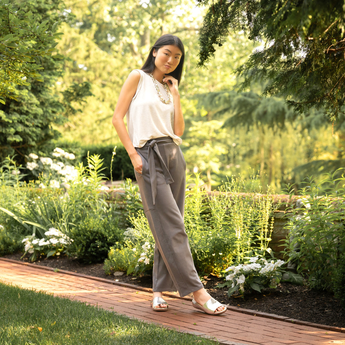Twyla Pewter Metallic | Dansko Value
