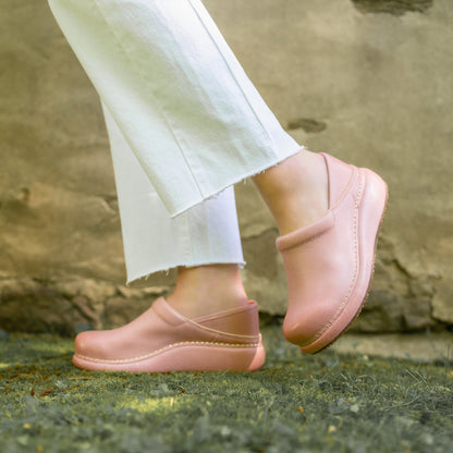 Platform Pro Coral Leather | Dansko Discount
